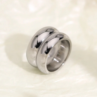 Lumarish Stack Ring