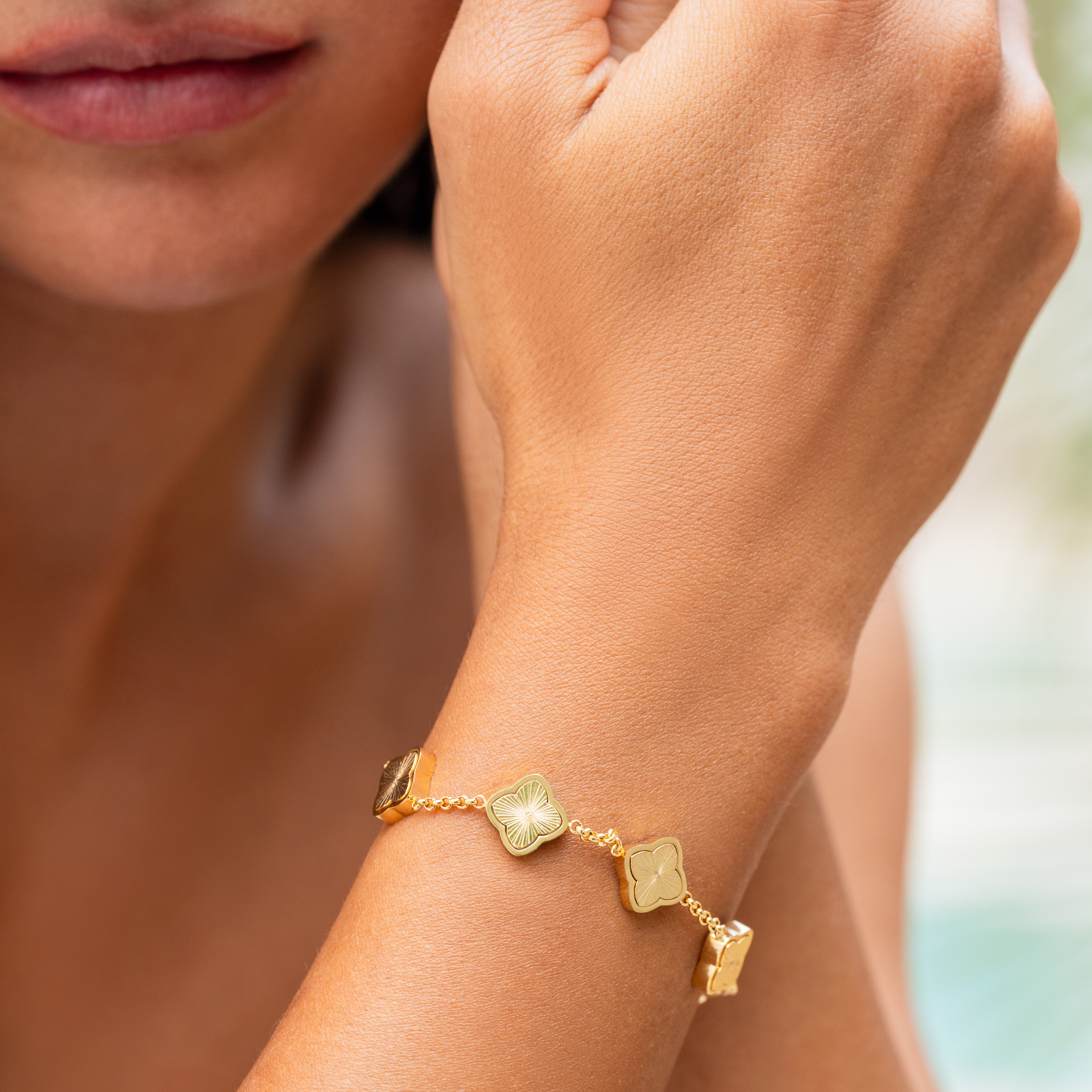 Chelsea Clover Bracelet