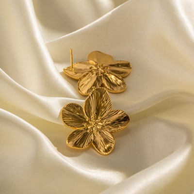 Lumarish™ Flower Earrings