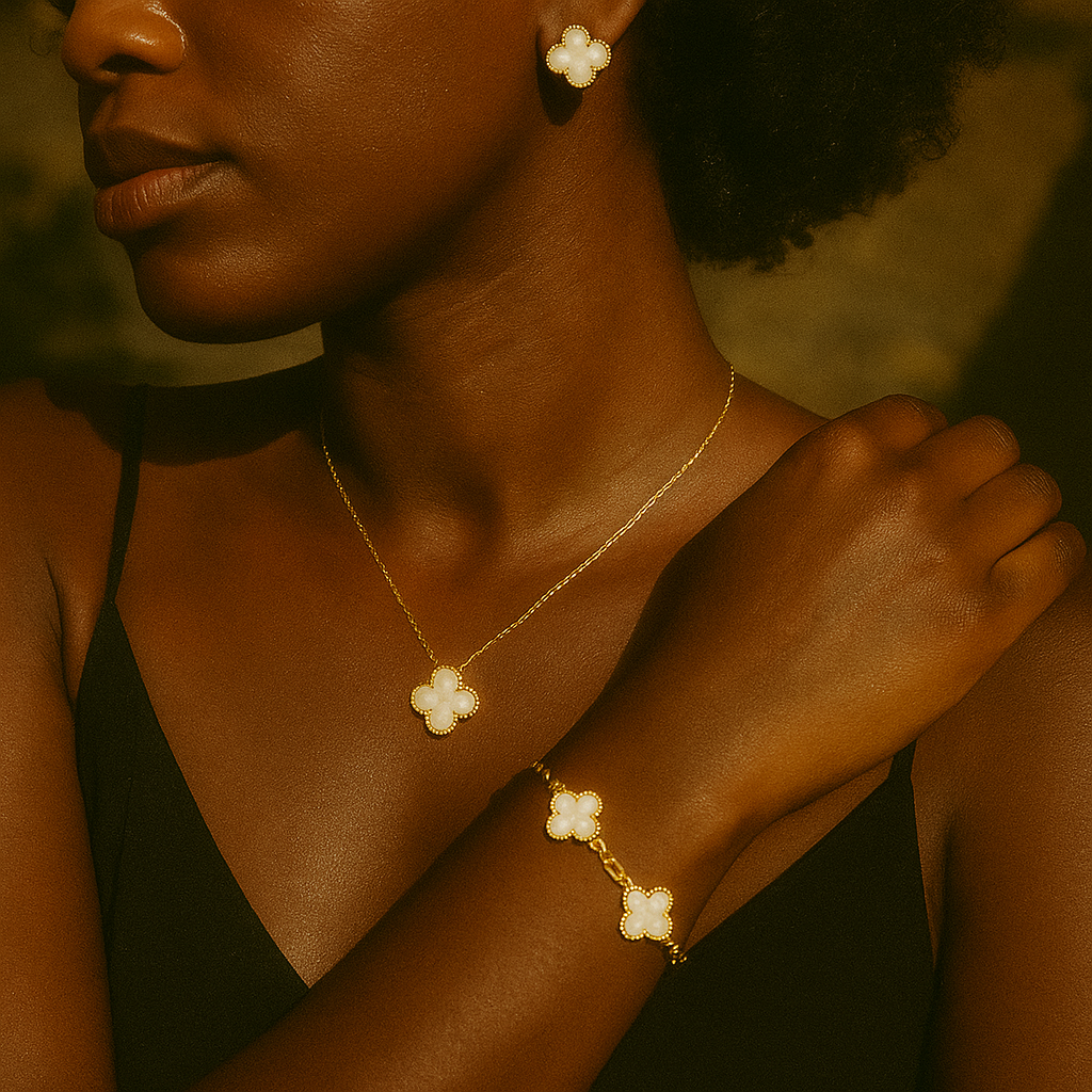 Lumarish™ Clover Earrings