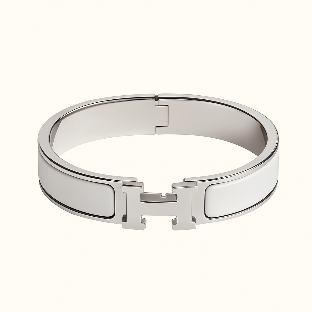 Lumarish™ "H" Armband