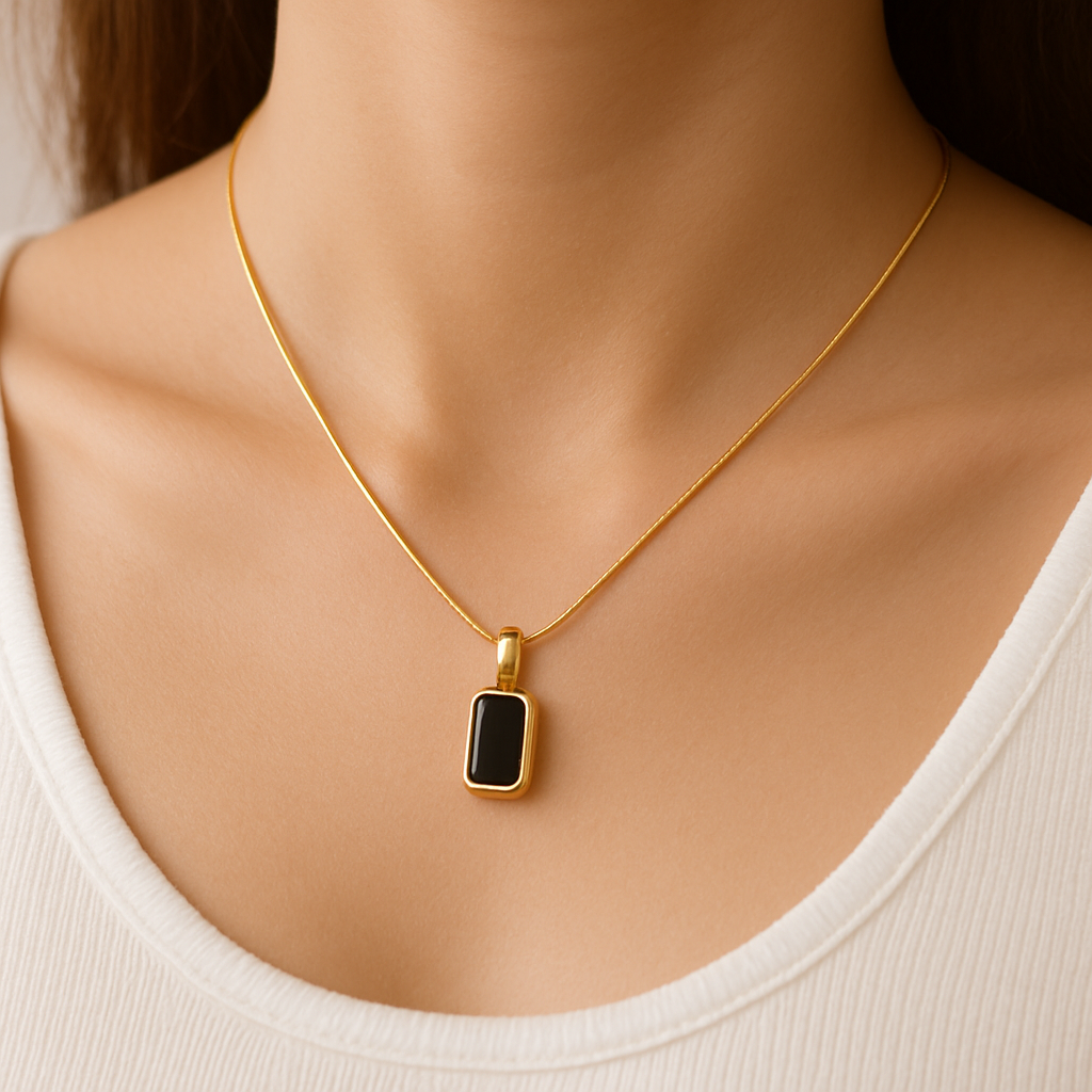 Lumarish™ Black Necklace