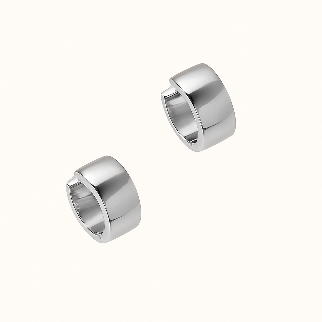 Lumarish™ Golden Mini Hoops