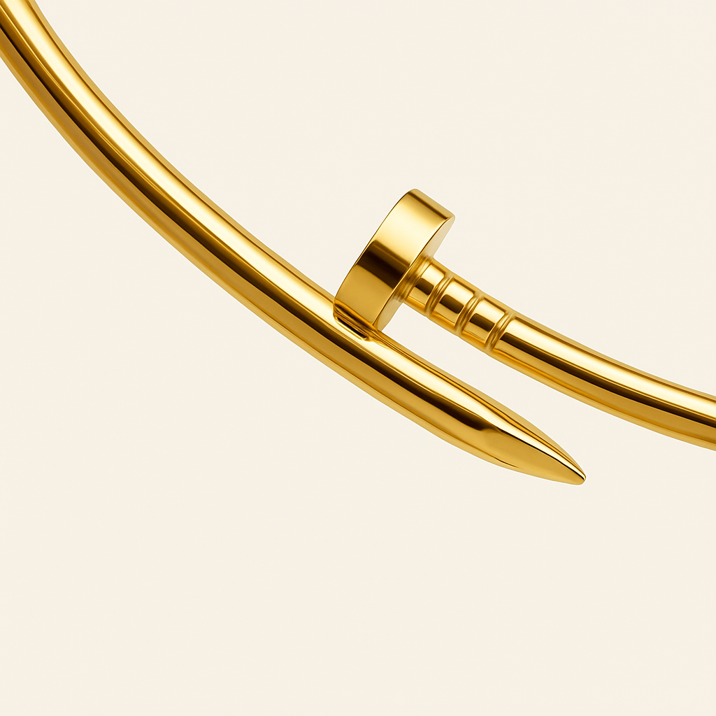 Lumarish™ Nail Necklace