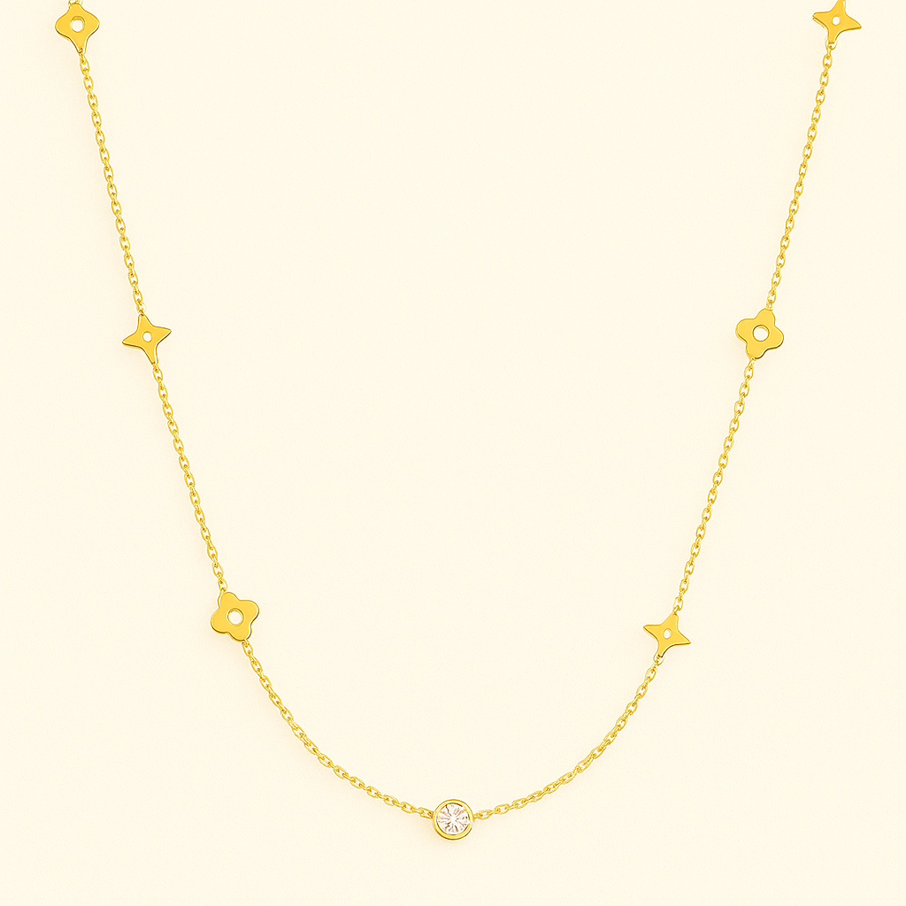 Lumarish™ Gold Clover Necklace