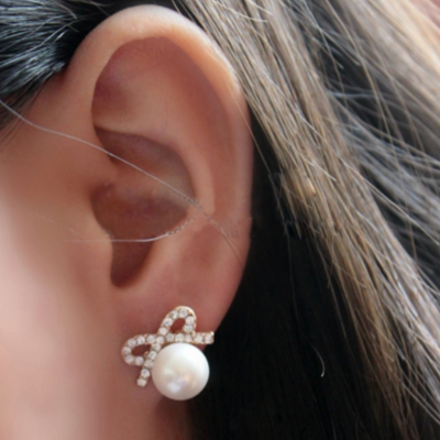 Lumarish™ Ribbon Earrings with Pearl