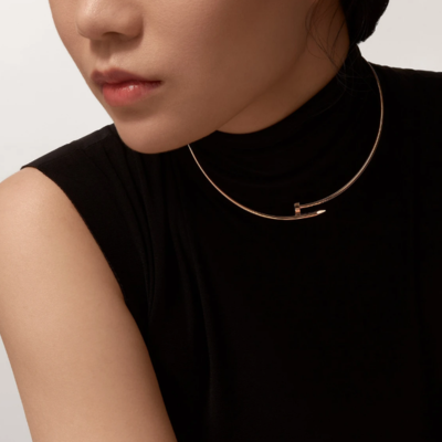 Lumarish™ Nail Necklace