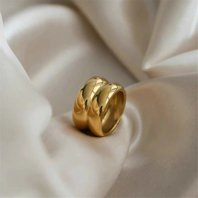 Lumarish Stack Ring